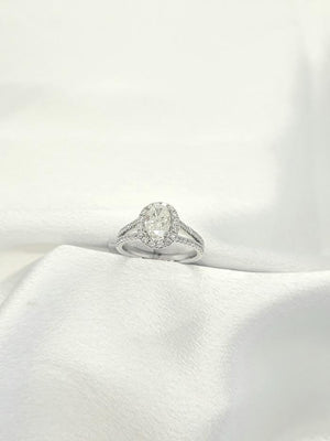 18kt. White Gold Oval Diamond Engagement Ring