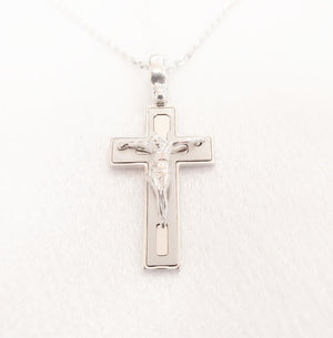14kt. Fancy Small Crucifix